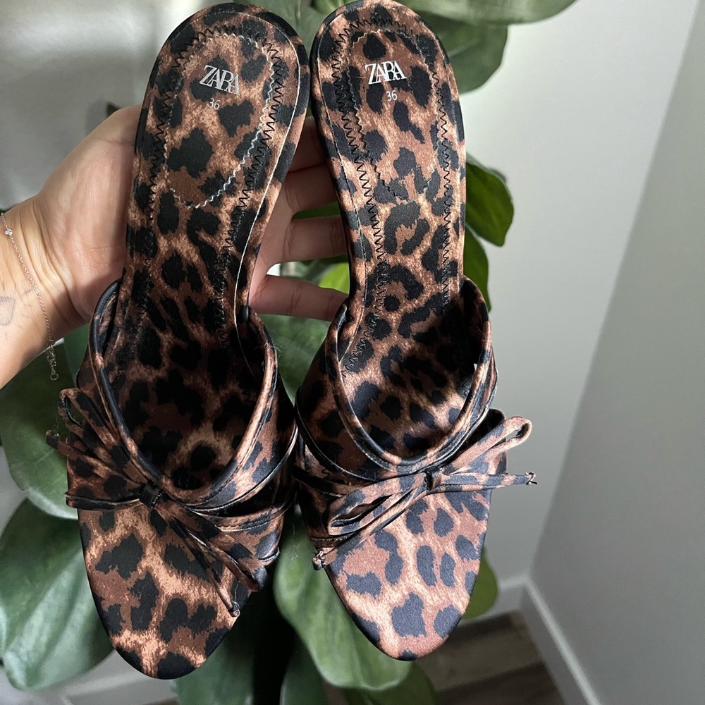 Zara Women's Brown Leopard Sandals